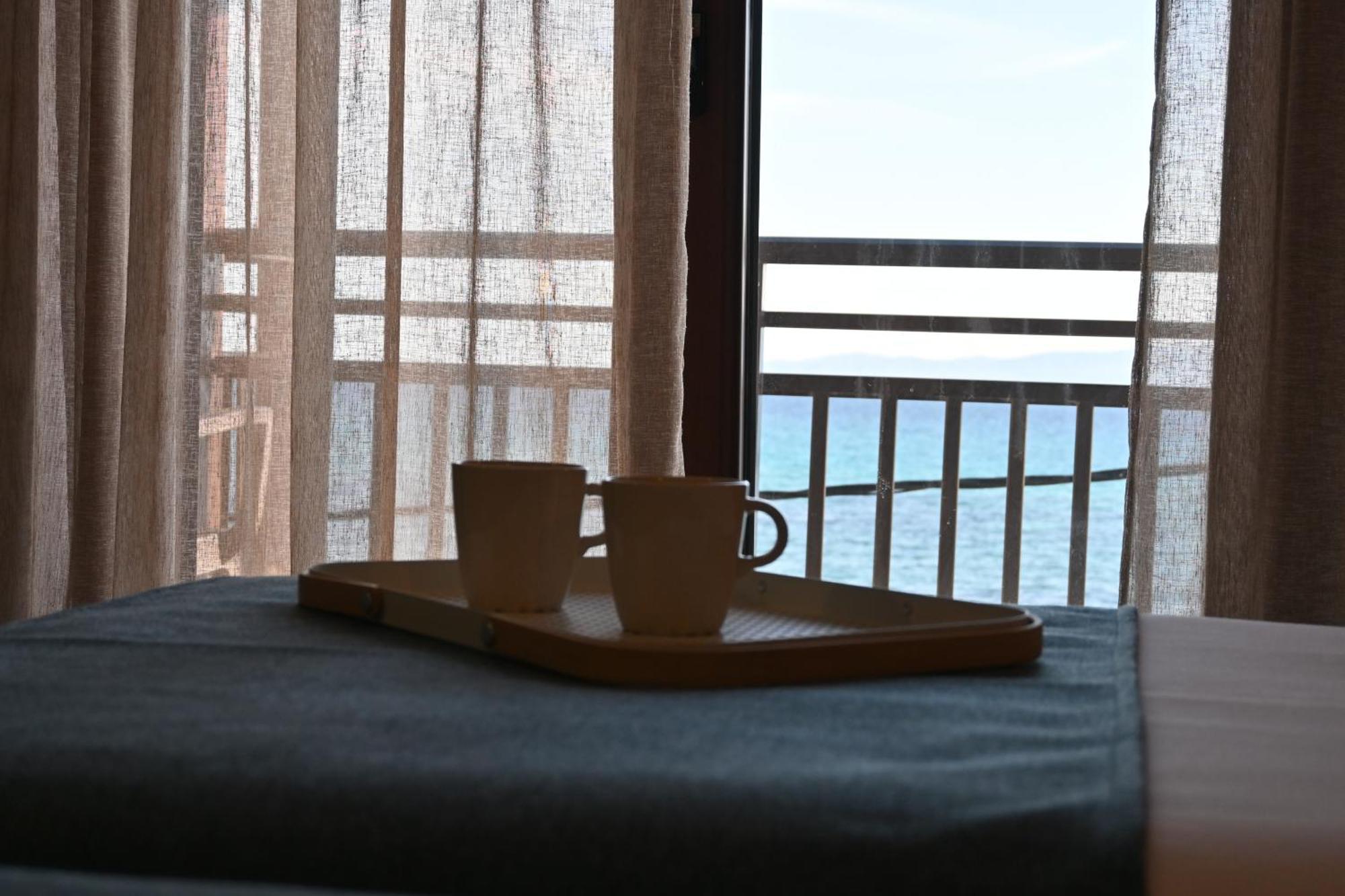 Maria Rooms To Let Ouranoupoli Exterior foto